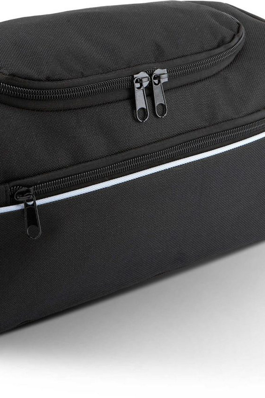 TOILETRY BAG