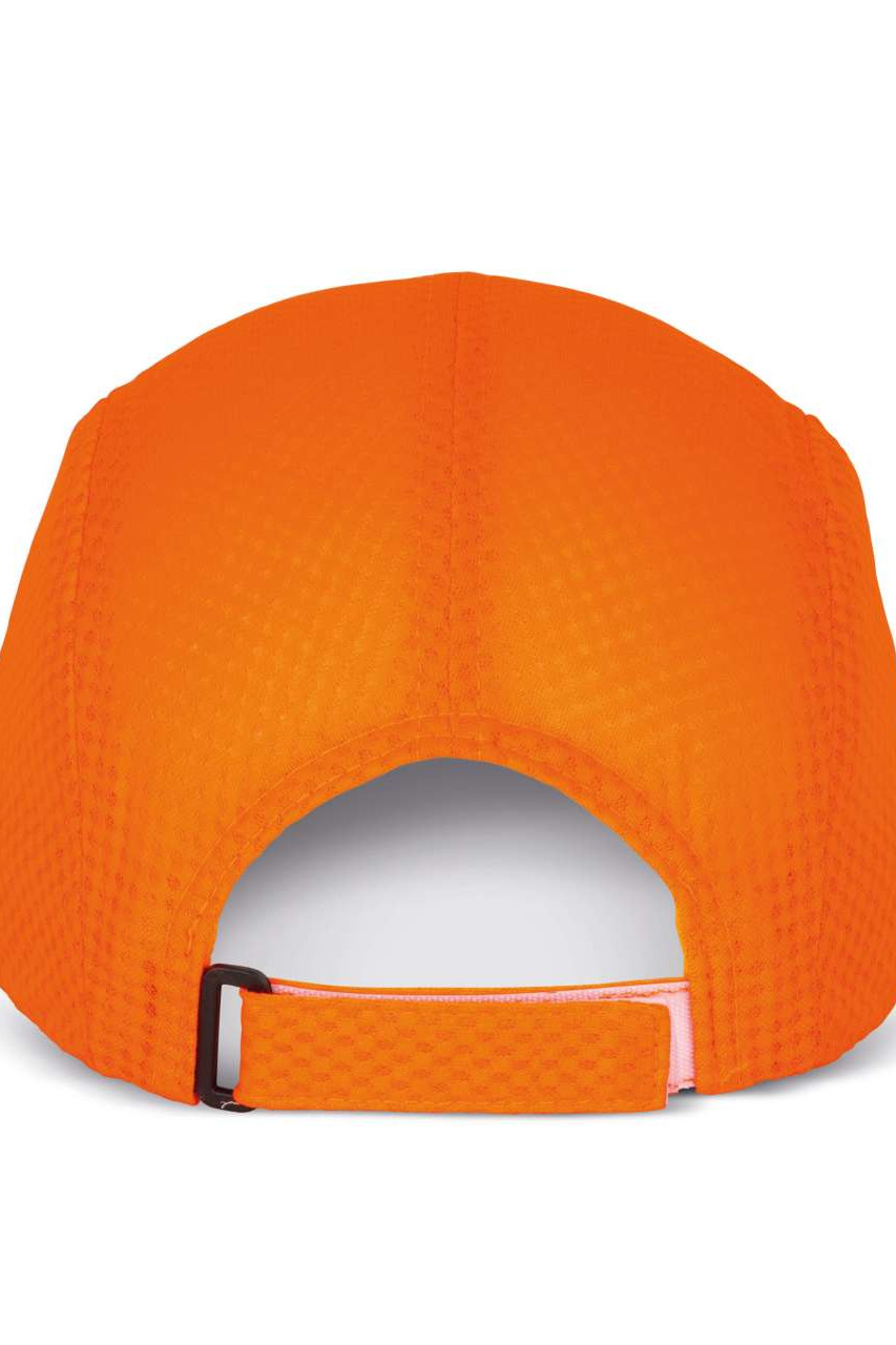 6-PANEL CAP WITH PATCH