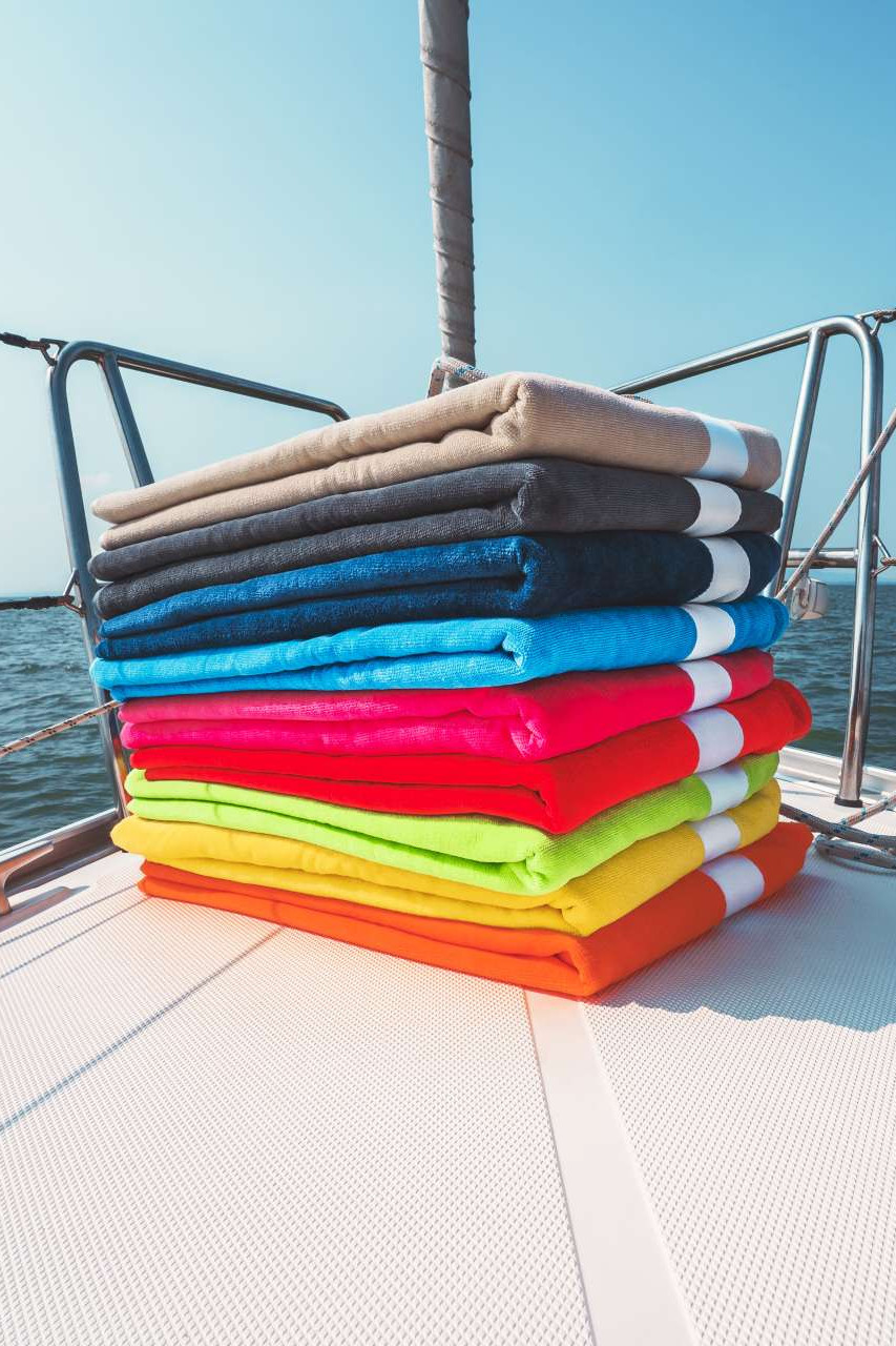 OLIMA VELOUR BEACH TOWEL