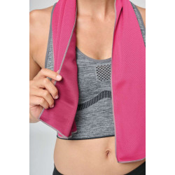 REFRESHING SPORTS TOWEL