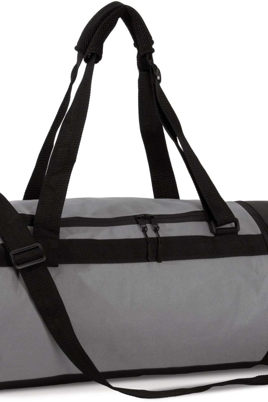 TUBULAR SPORTS BAG WITH SEPARATE SHOE COMPARTMENT