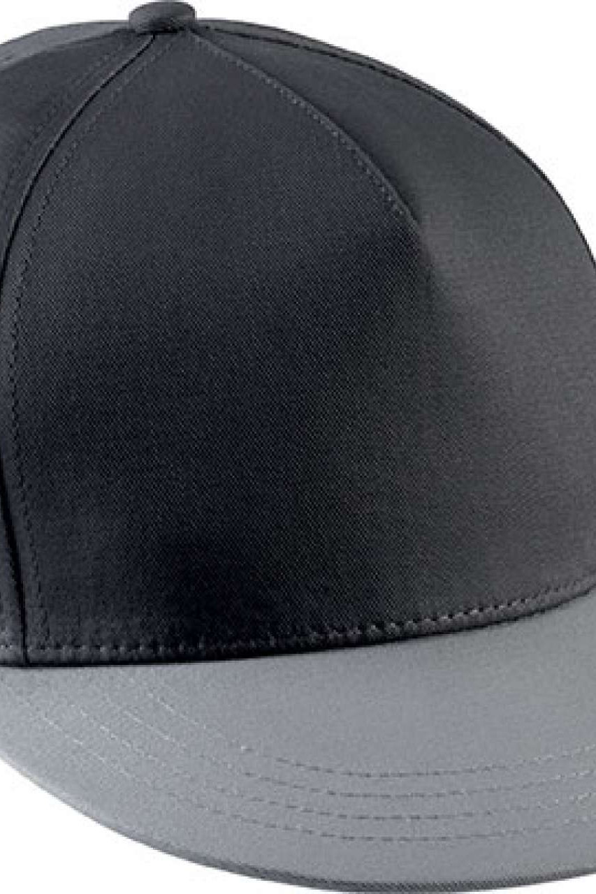 SNAPBACK CAP - 5 PANELS