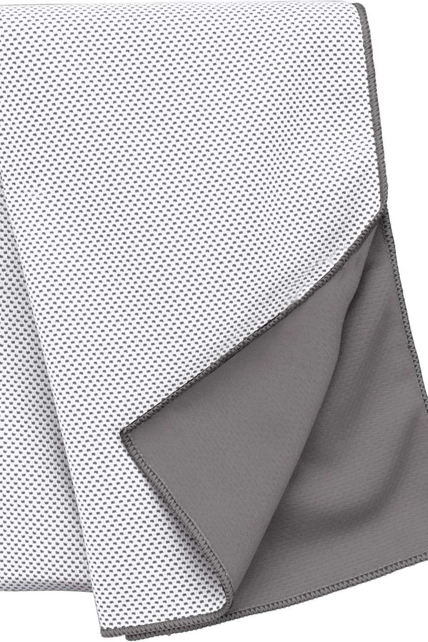 REFRESHING SPORTS TOWEL